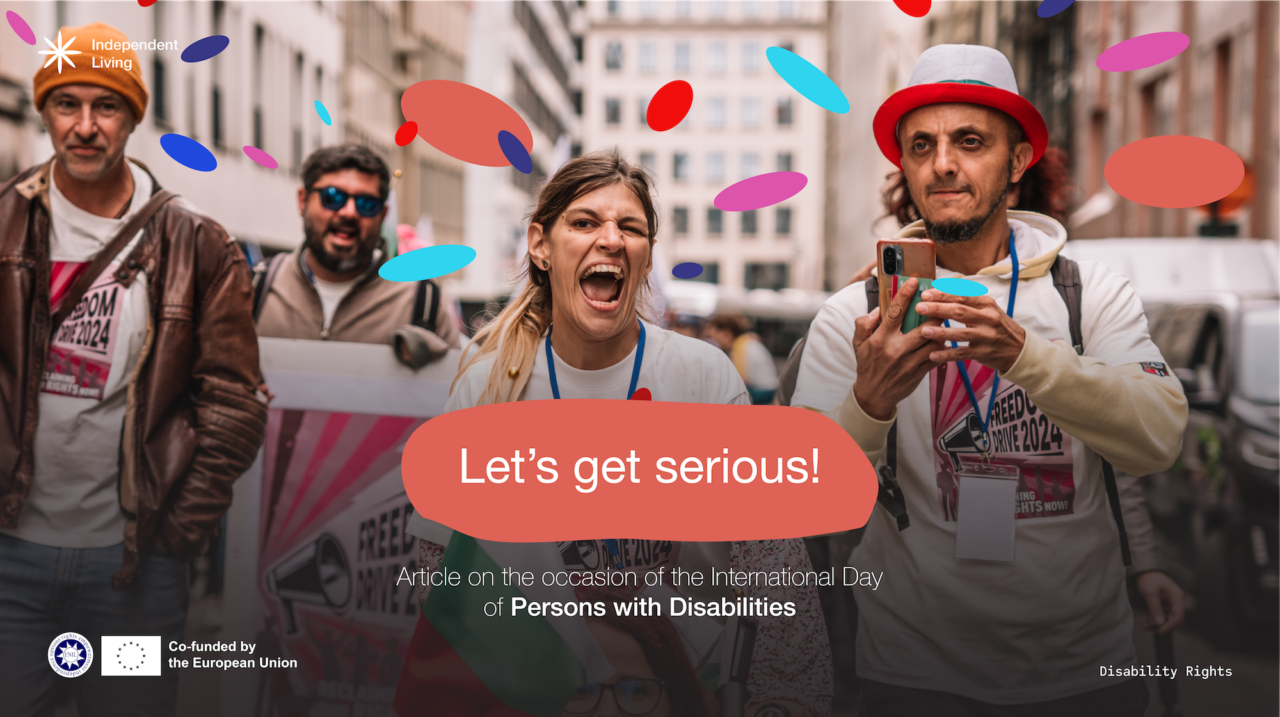 International Day of Persons with disabilities. Photo of people in the streets protesting.