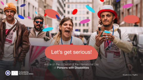 International Day of Persons with disabilities. Photo of people in the streets protesting.
